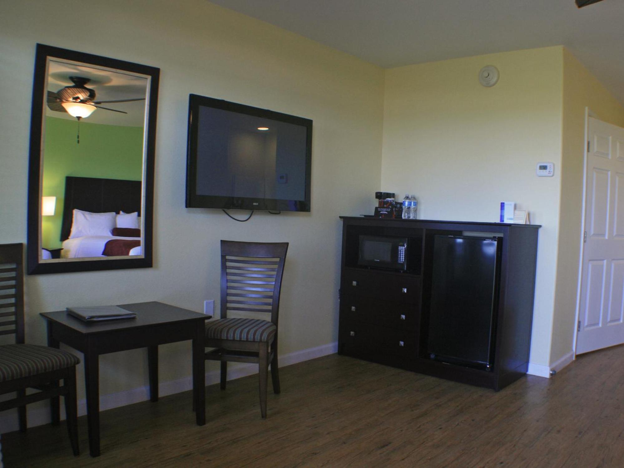 Ocean Village Hotel Surfside Beach Eksteriør bilde